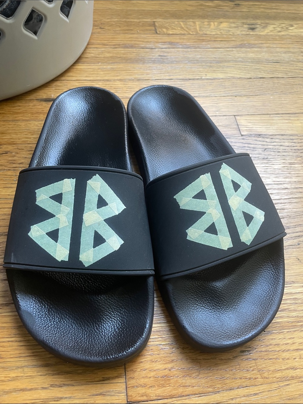 Men Accessories Subcategory Identification